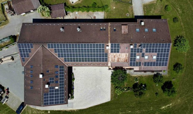 Bauernhof Photovoltaikanlage mit Stromspeicher Autark